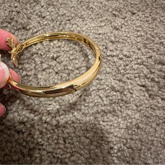 Kenneth Jay Lane CZ Goldplated & Cubic Zirconia Bumblebee Cuff Bracelet Bee - Picture 3 of 6